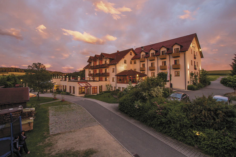 Panorama-Hotel Am See Neunburg vorm Wald Esterno foto