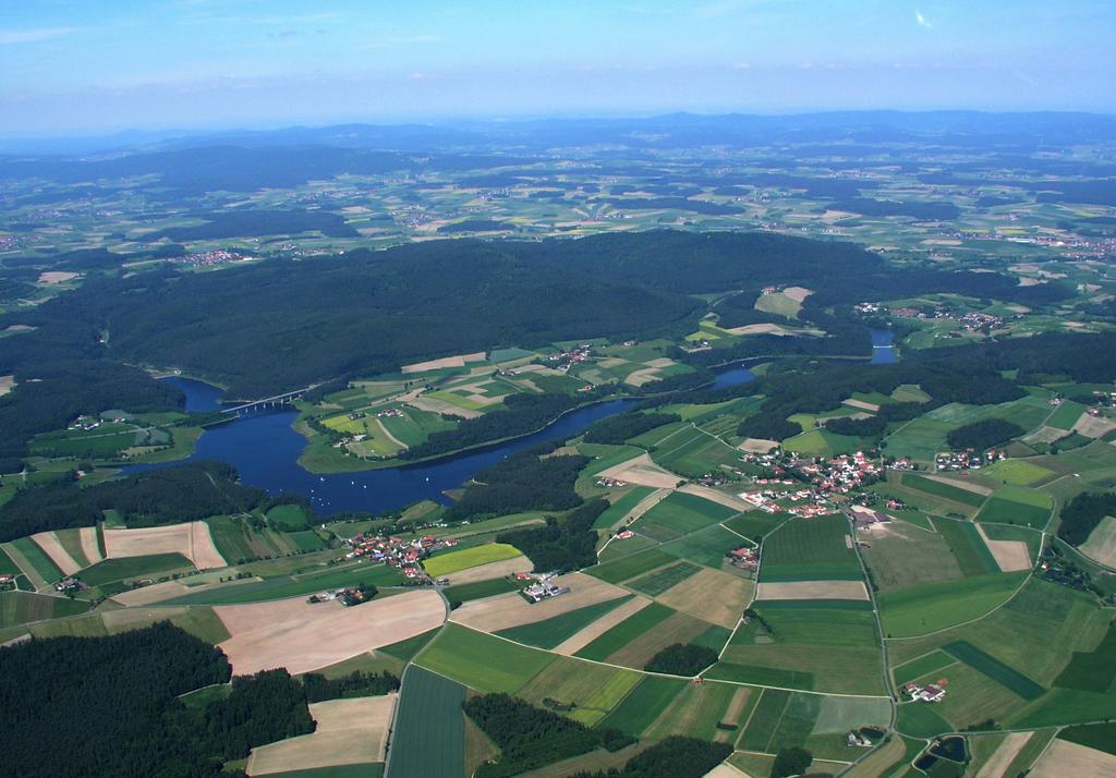 Panorama-Hotel Am See Neunburg vorm Wald Esterno foto